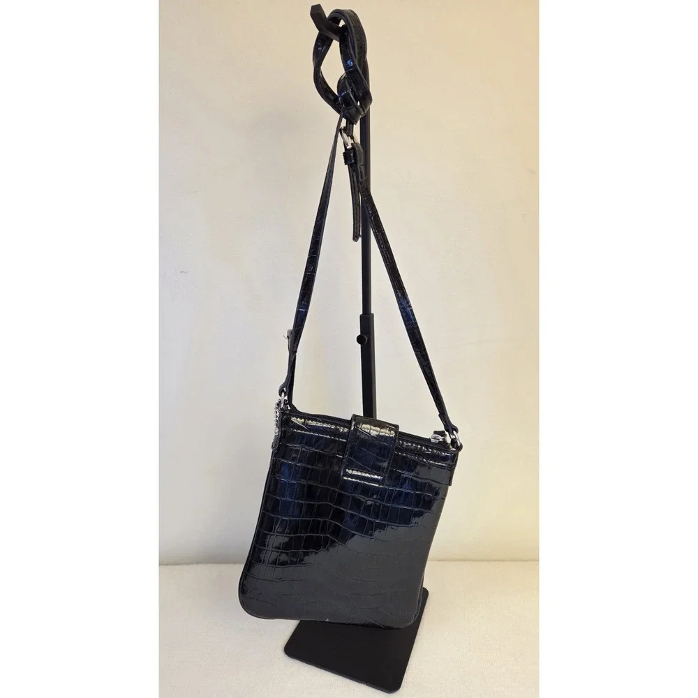 Vintage Y2K Guess Western Croc Big G Silver Studded Patent Black Crossbody Purse